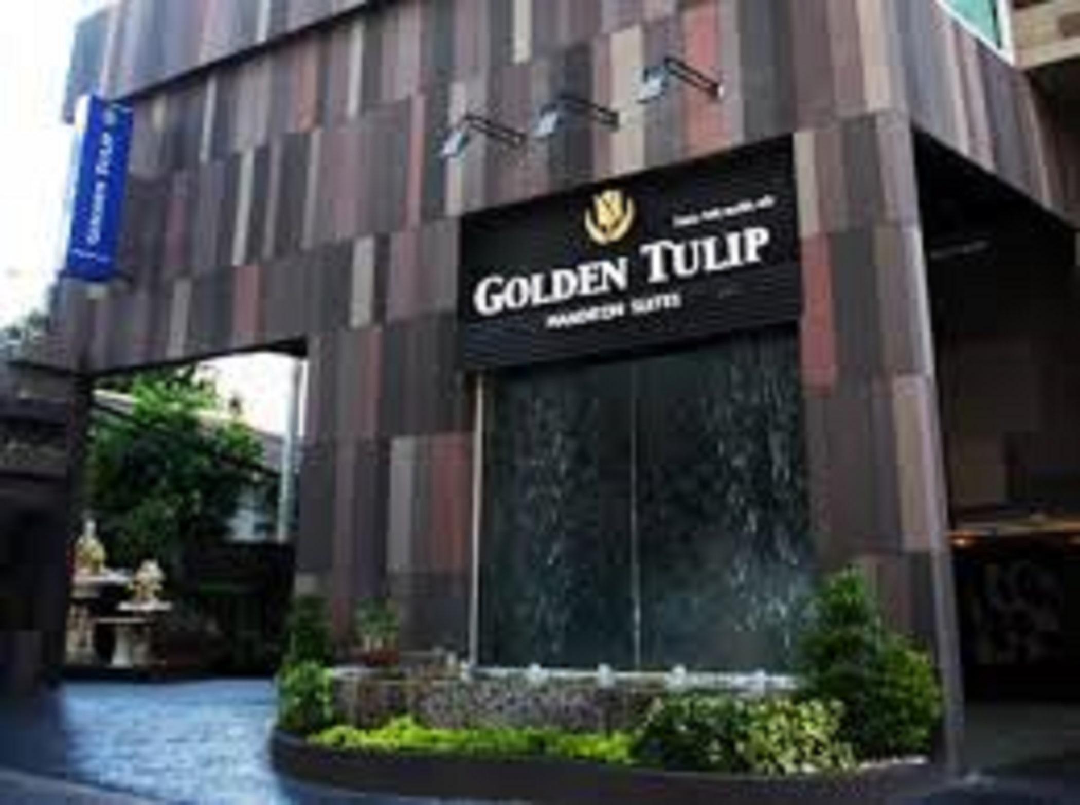 Golden Tulip Mandison Suites Bangkok Bagian luar foto